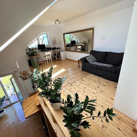 Апартаменты Apartament Loft Z Antresola W Gdansku Экстерьер фото
